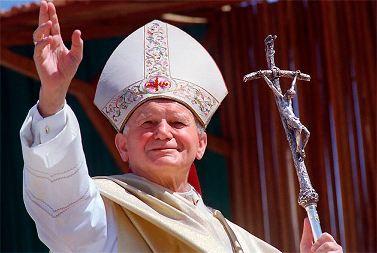 Para prezydencka czyta św. Jana Pawła II - 17.05.2020.